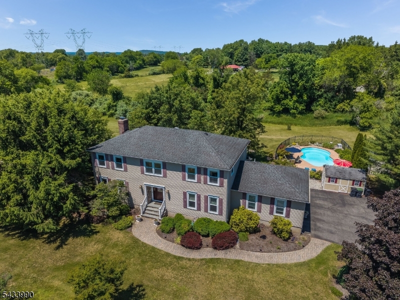 8 Shurts Road Readington NJ 08822