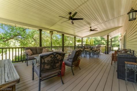 8 Shurts Road Readington NJ 08822