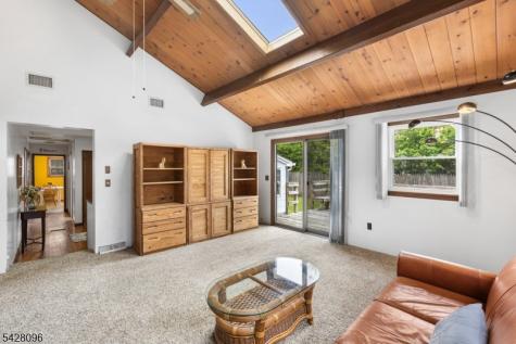 54 Reidy Place West Milford NJ 07421