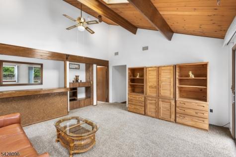 54 Reidy Place West Milford NJ 07421