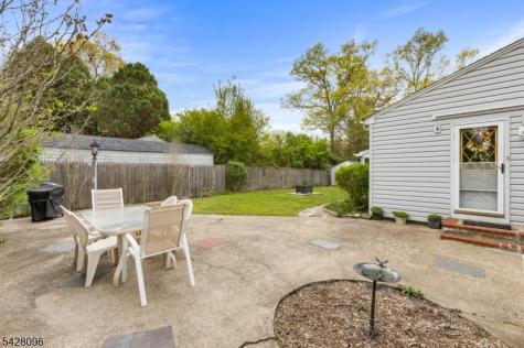 54 Reidy Place West Milford NJ 07421
