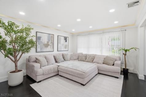 22 Macedulski Terrace South Amboy NJ 08879