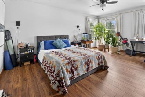 5 Fisher Court East Amwell NJ 08551