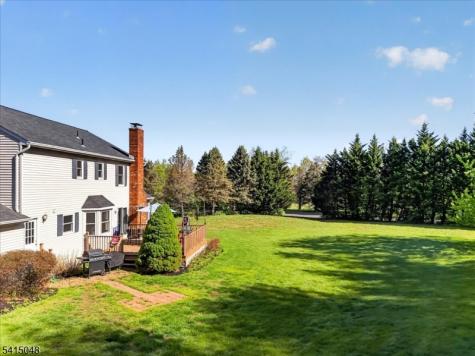 5 Fisher Court East Amwell NJ 08551