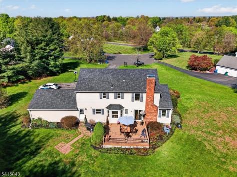 5 Fisher Court East Amwell NJ 08551