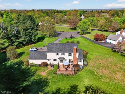 5 Fisher Court East Amwell NJ 08551