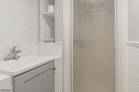 12 Winding Way West Orange NJ 07052