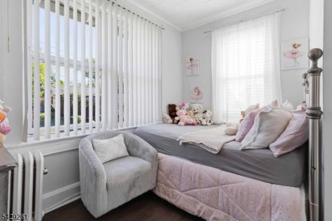 12 Winding Way West Orange NJ 07052