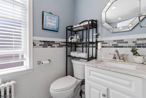 12 Winding Way West Orange NJ 07052