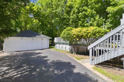 12 Winding Way West Orange NJ 07052