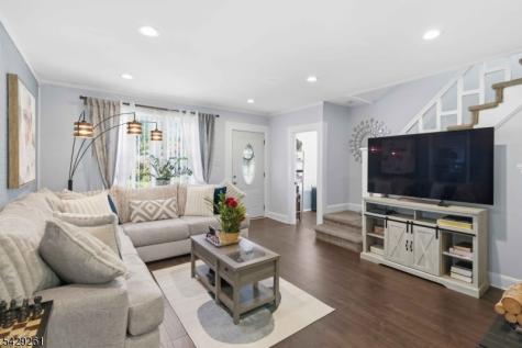 12 Winding Way West Orange NJ 07052