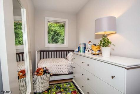 67 Hanover Road West Milford NJ 07421