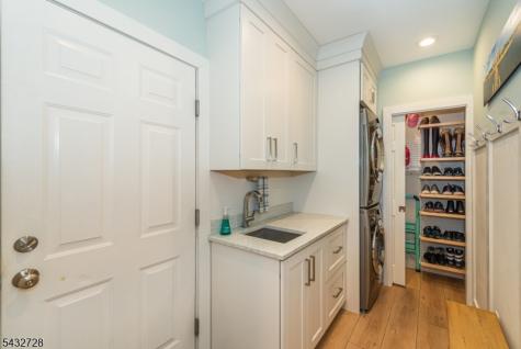 68 Musiker Avenue Randolph NJ 07869