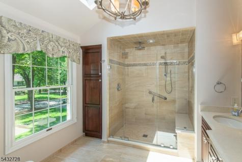 68 Musiker Avenue Randolph NJ 07869