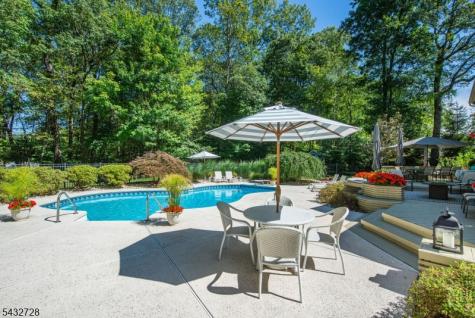 68 Musiker Avenue Randolph NJ 07869