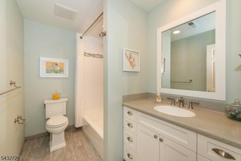 68 Musiker Avenue Randolph NJ 07869