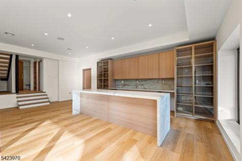9 Far Brook Drive Millburn NJ 07078
