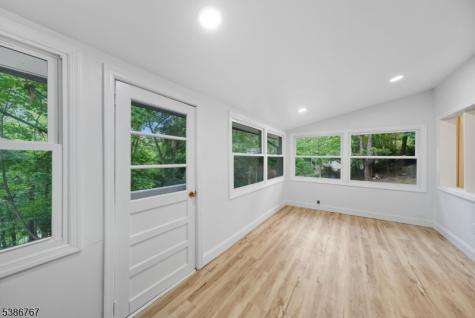 330 Springbrook Trail Sparta NJ 07871