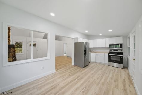 330 Springbrook Trail Sparta NJ 07871