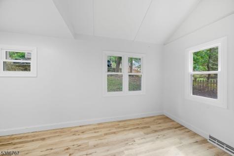 330 Springbrook Trail Sparta NJ 07871