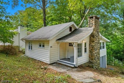 330 Springbrook Trail Sparta NJ 07871