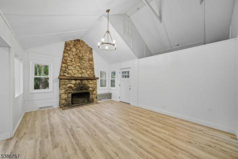 330 Springbrook Trail Sparta NJ 07871