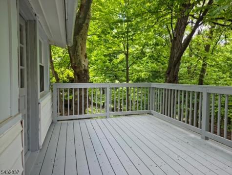 330 Springbrook Trail Sparta NJ 07871