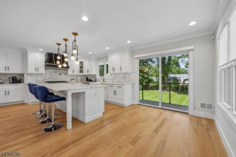 676 Ridgewood Road Oradell NJ 07649