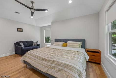 676 Ridgewood Road Oradell NJ 07649