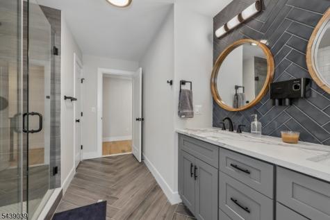 676 Ridgewood Road Oradell NJ 07649