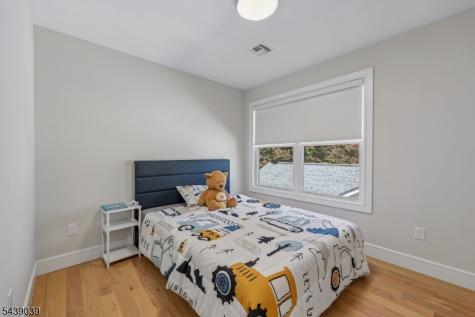 676 Ridgewood Road Oradell NJ 07649