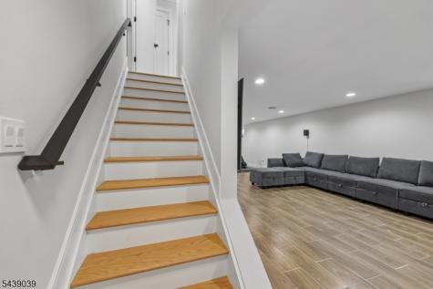676 Ridgewood Road Oradell NJ 07649