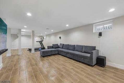 676 Ridgewood Road Oradell NJ 07649