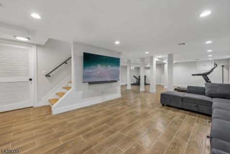 676 Ridgewood Road Oradell NJ 07649