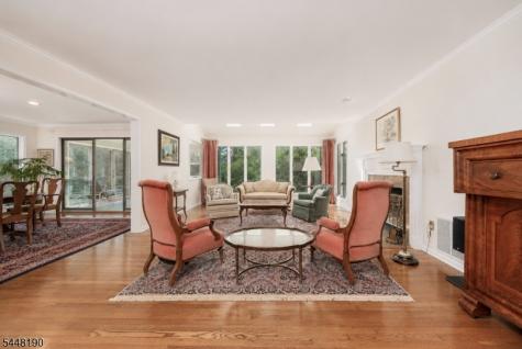8 Woods Lane Chatham NJ 07928