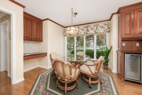 8 Woods Lane Chatham NJ 07928