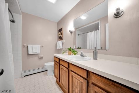 5 Fieldstone Drive Clinton NJ 08833
