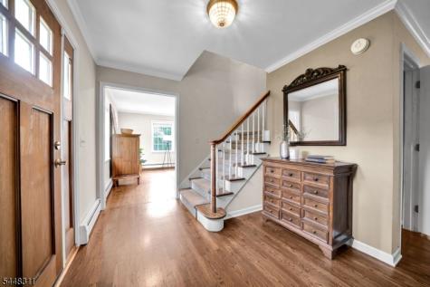 5 Fieldstone Drive Clinton NJ 08833