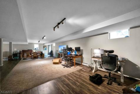 5 Fieldstone Drive Clinton NJ 08833