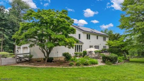 5 Fieldstone Drive Clinton NJ 08833