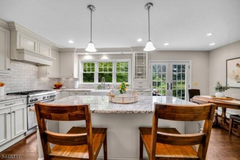 5 Fieldstone Drive Clinton NJ 08833