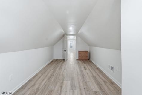 64 Willoughby Street Newark NJ 07112