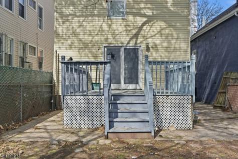 64 Willoughby Street Newark NJ 07112