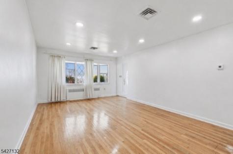 1221 Oak Place Union NJ 07083