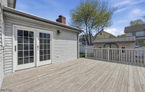 1221 Oak Place Union NJ 07083