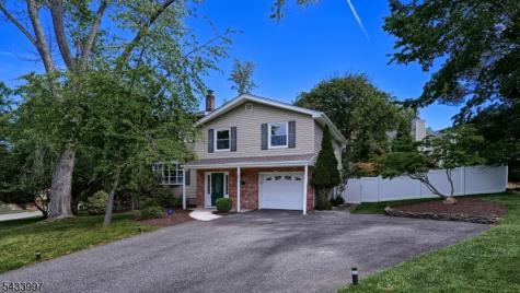 42 Stirling Lane Wayne NJ 07470