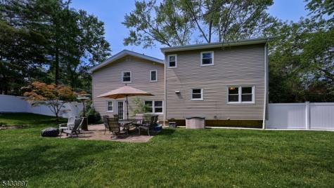 42 Stirling Lane Wayne NJ 07470
