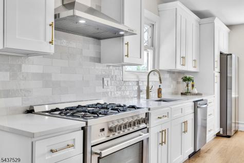 132 Argyle Place Kearny NJ 07032