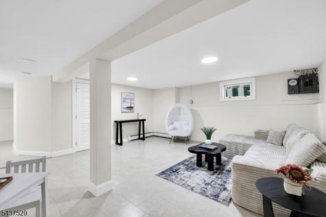 132 Argyle Place Kearny NJ 07032