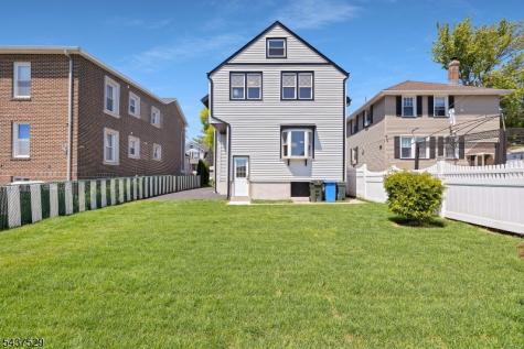 132 Argyle Place Kearny NJ 07032